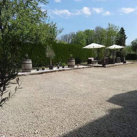 Couette-café Château De *