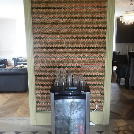 Couette-café Château De 3*